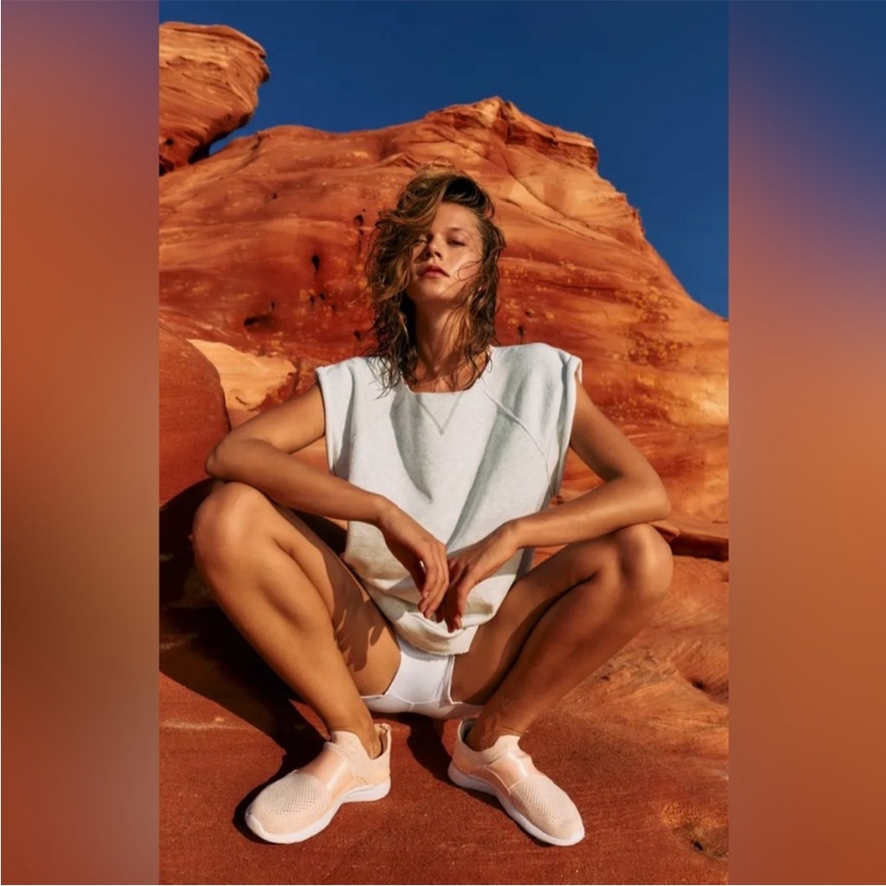 SOLD -  Free People FP Movement Muscle Tunic Sleeveless Sweatshirt - Picture 4 of 16
